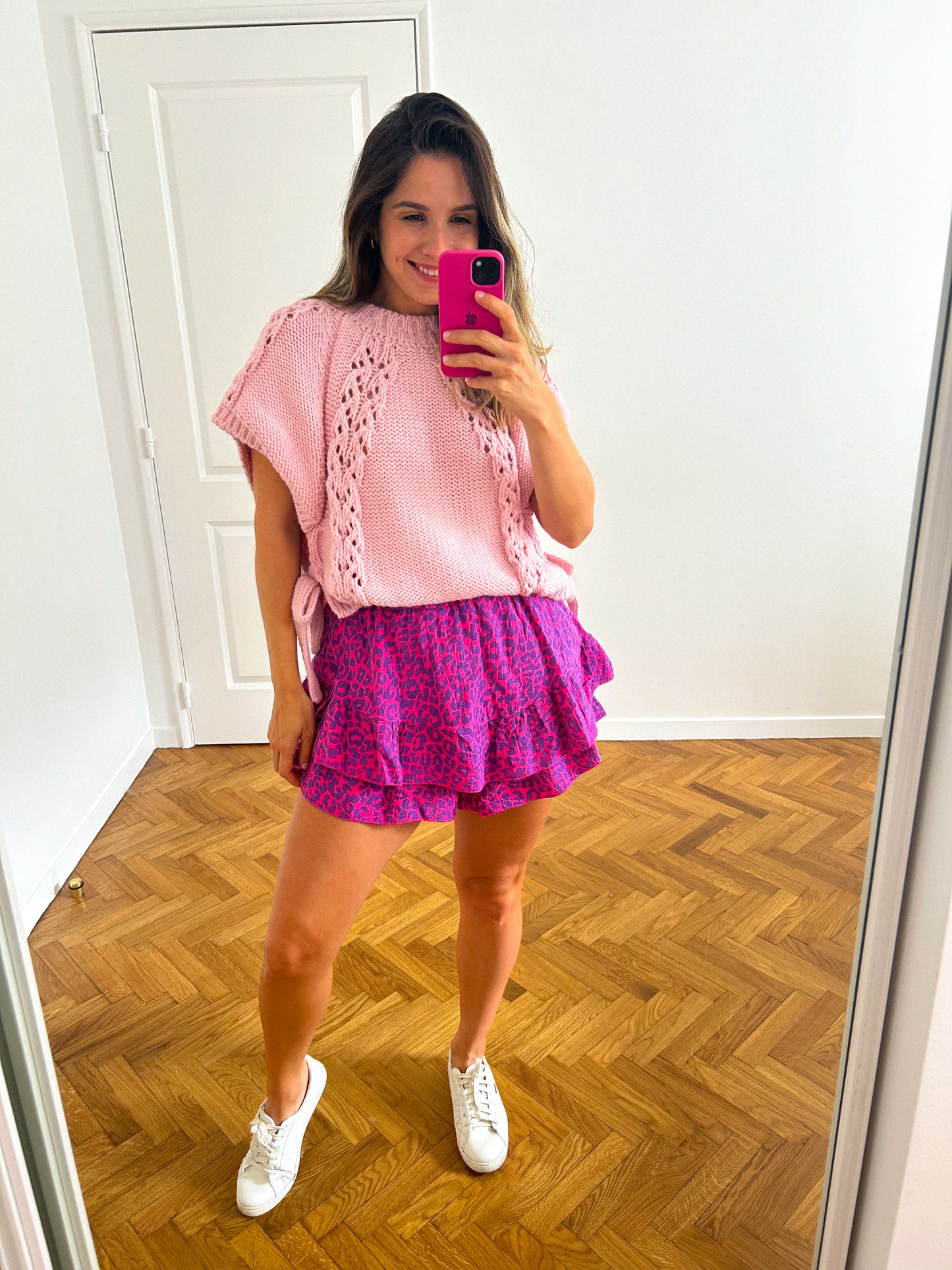Sleeveless Side Tie Sweater with Pink Bow