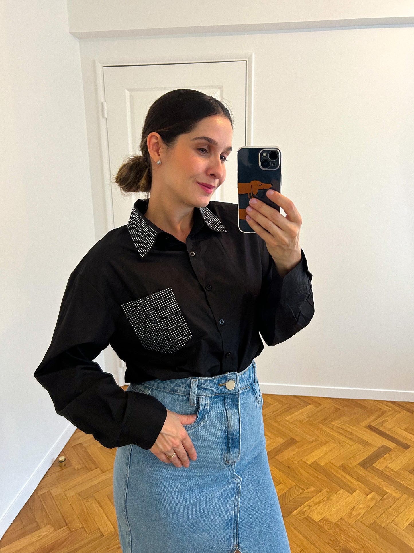 Chemise Tricoline Noire avec Applications
